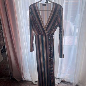 Retro wrapped maxi dress ✨